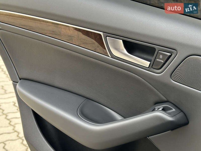 Позашляховик / Кросовер Audi Q5 2015 в Стрию