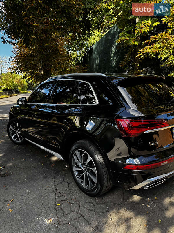Позашляховик / Кросовер Audi Q5 2021 в Одесі фото 13 Позашляховик / Кросовер Audi Q5 2021 в Одесі