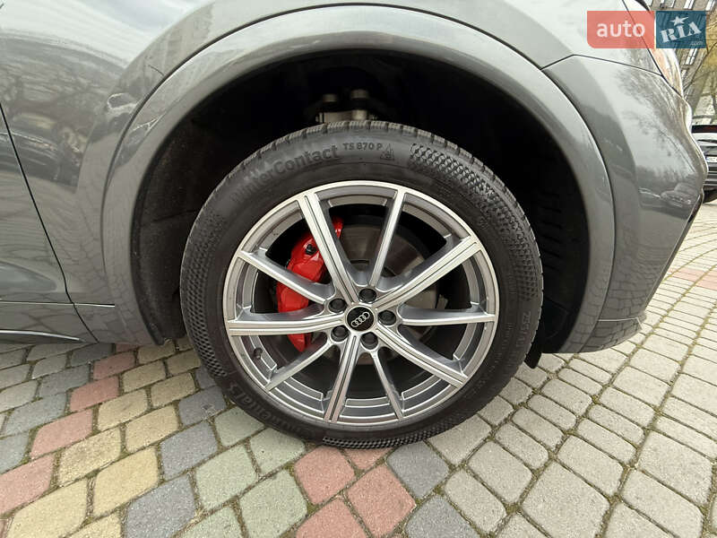 Позашляховик / Кросовер Audi Q5 2024 в Львові