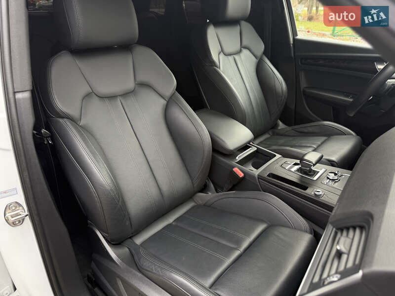 Позашляховик / Кросовер Audi Q5 2020 в Івано-Франківську фото 18 Позашляховик / Кросовер Audi Q5 2020 в Івано-Франківську