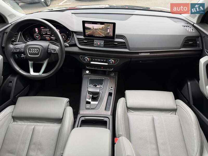Внедорожник / Кроссовер Audi Q5 2018 в Киеве
