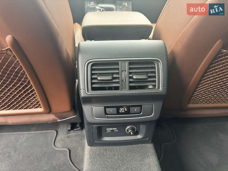 Внедорожник / Кроссовер Audi Q5 2019 в Ивано-Франковске