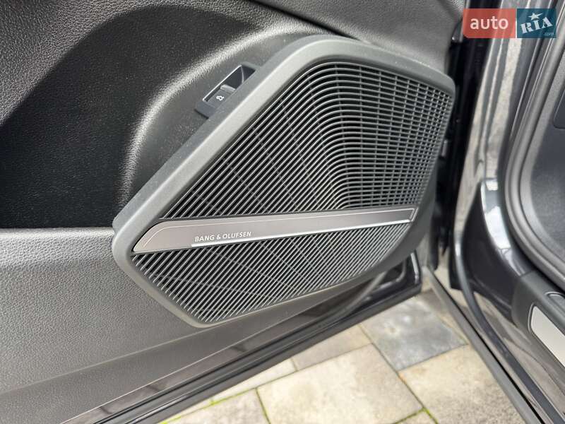 Внедорожник / Кроссовер Audi Q5 2021 в Ровно