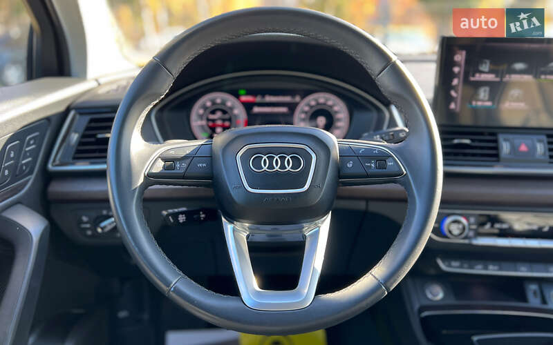 Позашляховик / Кросовер Audi Q5 2022 в Львові