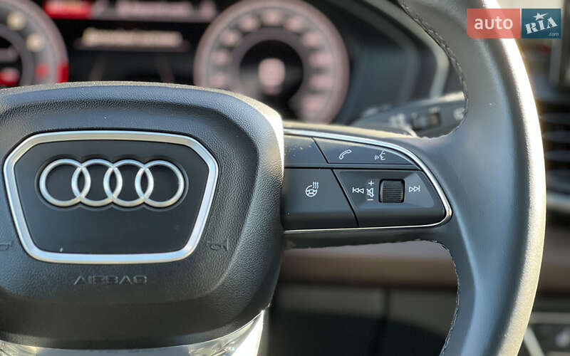 Позашляховик / Кросовер Audi Q5 2022 в Львові