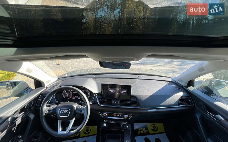 Позашляховик / Кросовер Audi Q5 2022 в Львові