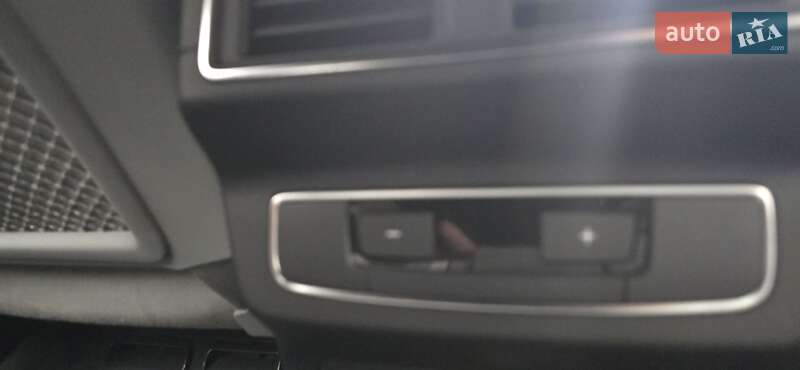 Позашляховик / Кросовер Audi Q5 2018 в Дніпрі фото 3 Позашляховик / Кросовер Audi Q5 2018 в Дніпрі