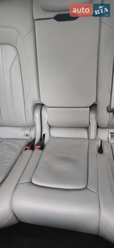 Позашляховик / Кросовер Audi Q5 2018 в Дніпрі фото 27 Позашляховик / Кросовер Audi Q5 2018 в Дніпрі