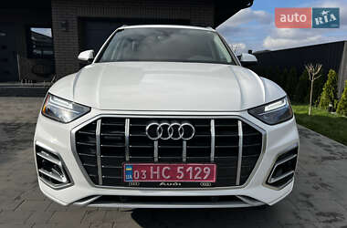 Позашляховик / Кросовер Audi Q5 2021 в Луцьку