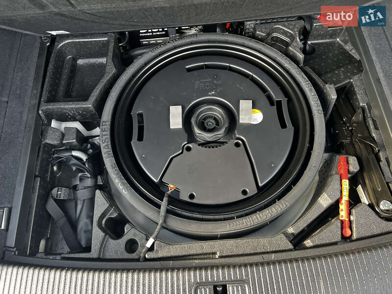 Внедорожник / Кроссовер Audi Q5 2021 в Луцке фото 23 Внедорожник / Кроссовер Audi Q5 2021 в Луцке