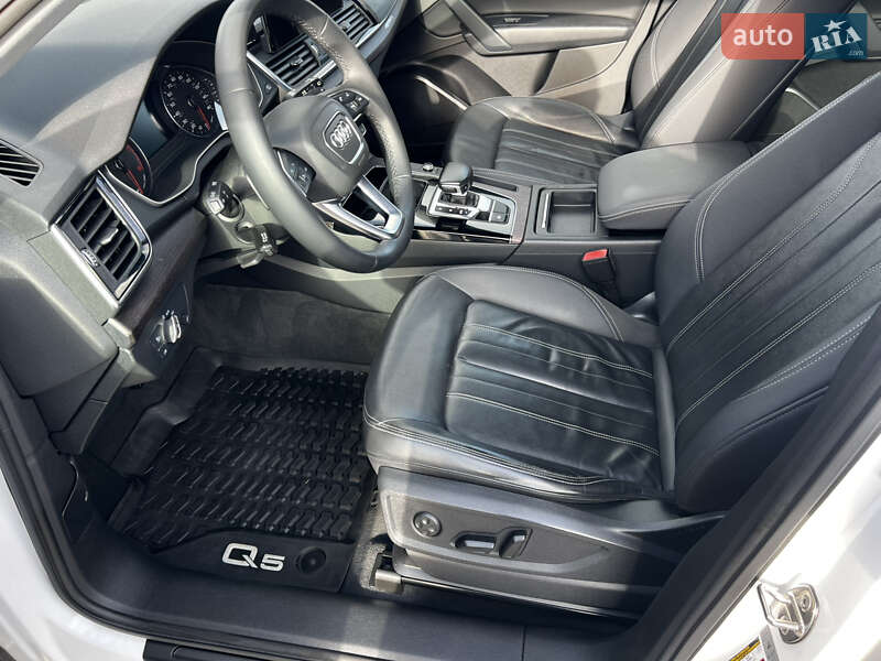 Внедорожник / Кроссовер Audi Q5 2021 в Луцке фото 28 Внедорожник / Кроссовер Audi Q5 2021 в Луцке