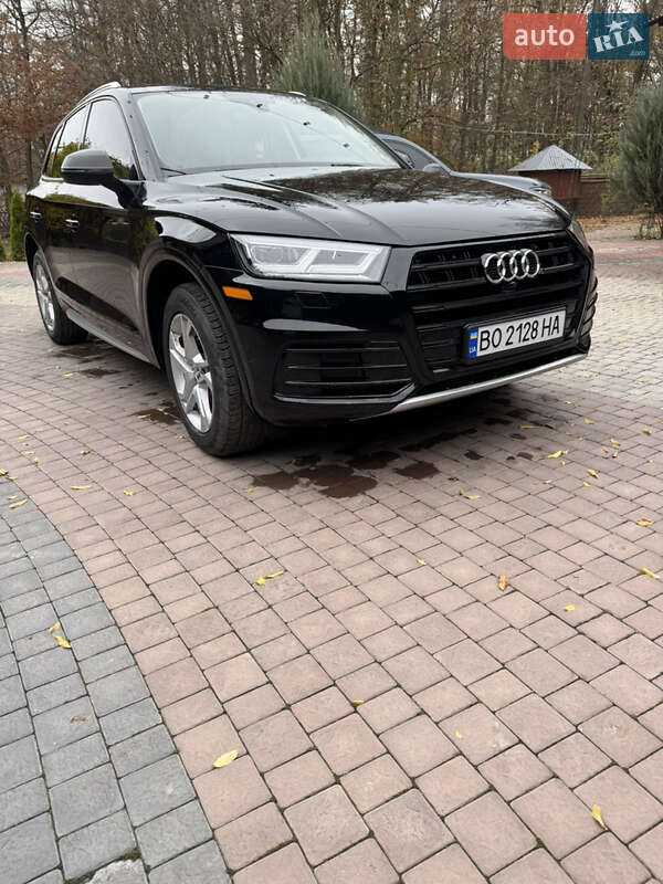 Позашляховик / Кросовер Audi Q5 2017 в Тернополі фото 11 Позашляховик / Кросовер Audi Q5 2017 в Тернополі