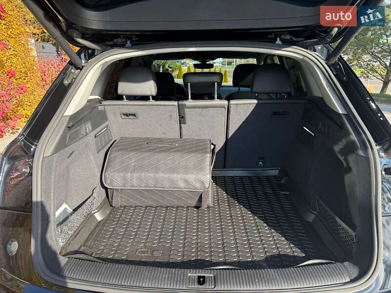 Внедорожник / Кроссовер Audi Q5 2019 в Львове фото 13 Внедорожник / Кроссовер Audi Q5 2019 в Львове