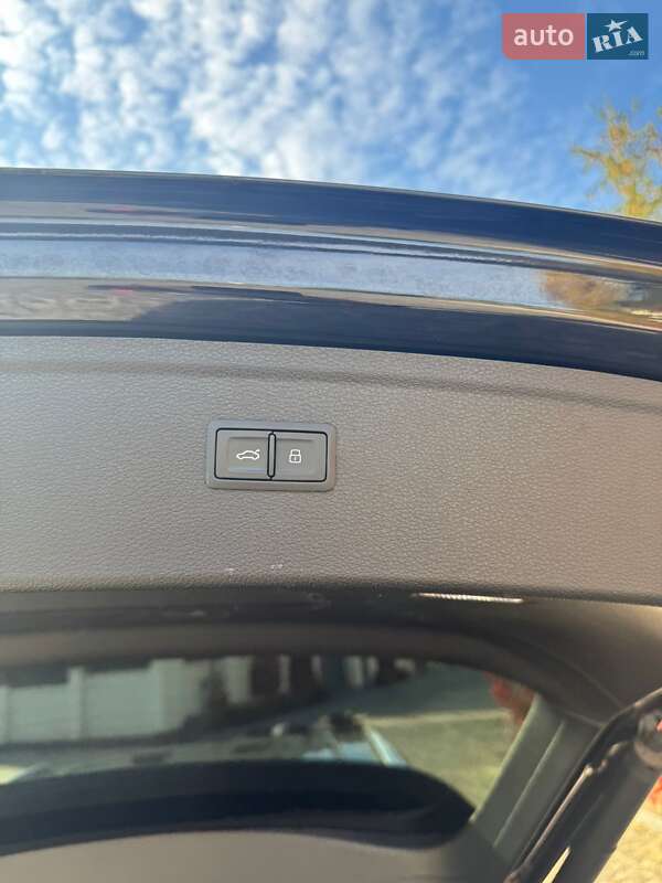 Внедорожник / Кроссовер Audi Q5 2019 в Львове фото 35 Внедорожник / Кроссовер Audi Q5 2019 в Львове