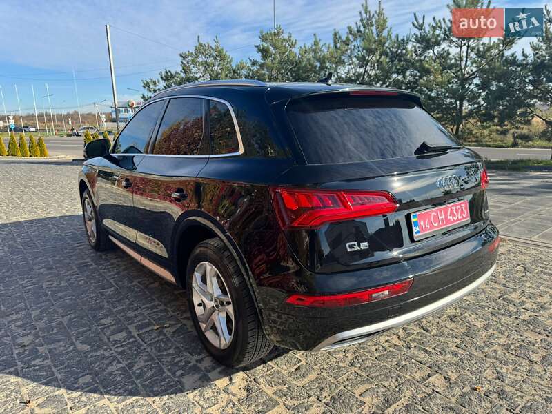 Внедорожник / Кроссовер Audi Q5 2019 в Львове фото 42 Внедорожник / Кроссовер Audi Q5 2019 в Львове