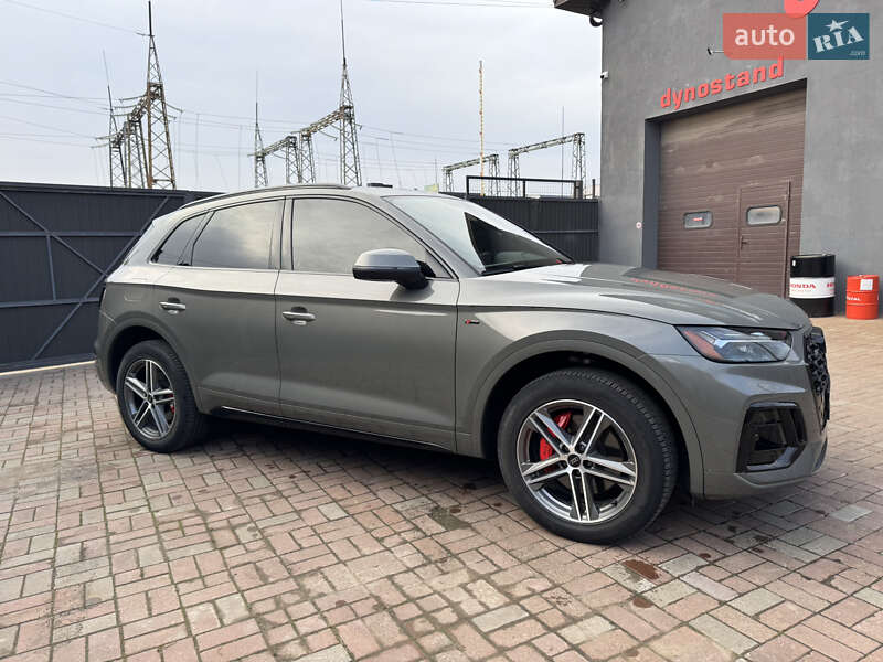 Внедорожник / Кроссовер Audi Q5 2023 в Ивано-Франковске