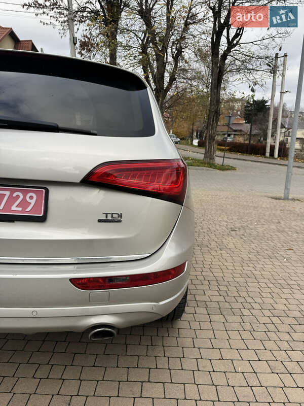 Позашляховик / Кросовер Audi Q5 2015 в Дублянах