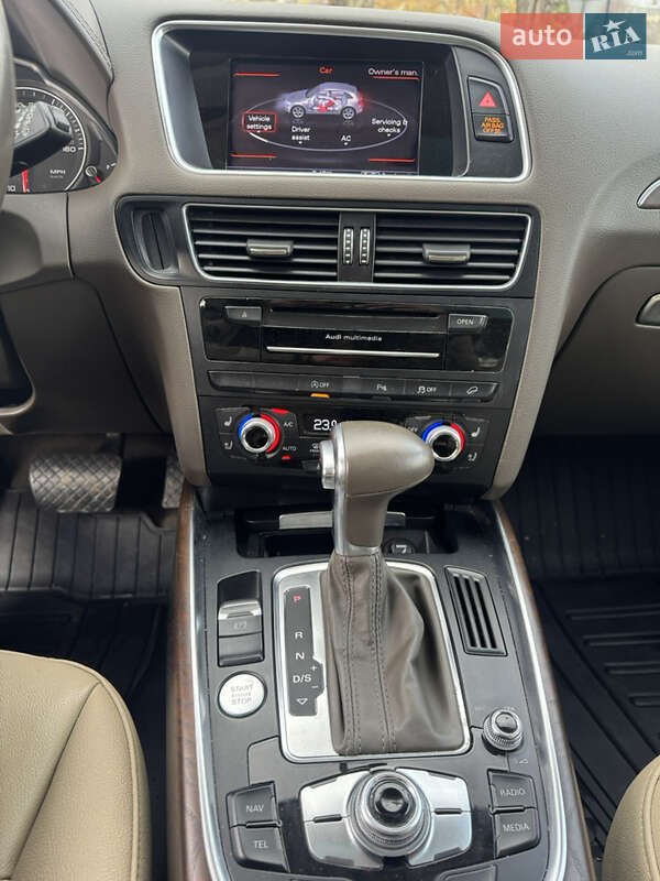 Позашляховик / Кросовер Audi Q5 2015 в Дублянах