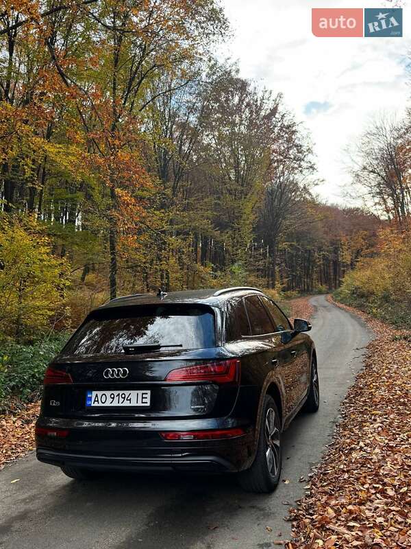 Внедорожник / Кроссовер Audi Q5 2022 в Хусте