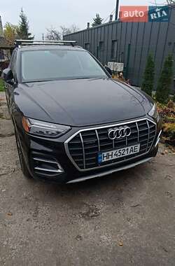 Позашляховик / Кросовер Audi Q5 2021 в Києві