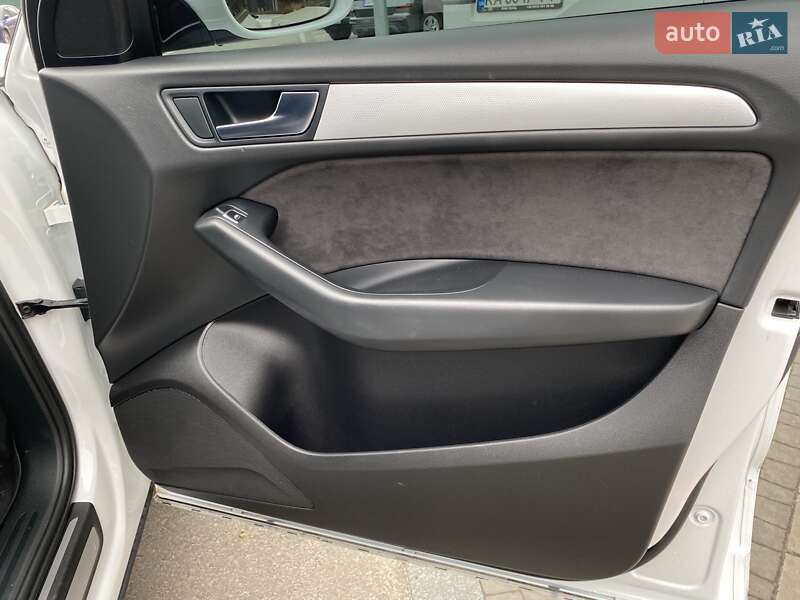 Позашляховик / Кросовер Audi Q5 2015 в Києві фото 24 Позашляховик / Кросовер Audi Q5 2015 в Києві