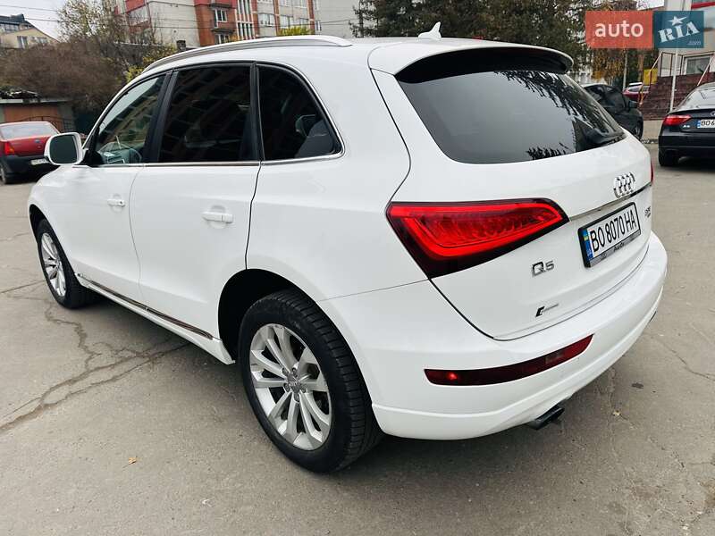 Внедорожник / Кроссовер Audi Q5 2013 в Тернополе