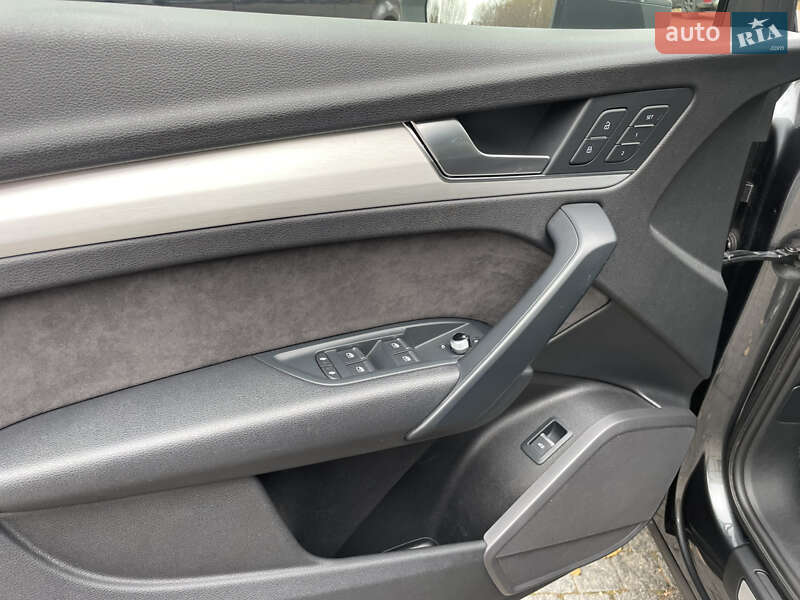 Внедорожник / Кроссовер Audi Q5 2018 в Львове фото 23 Внедорожник / Кроссовер Audi Q5 2018 в Львове