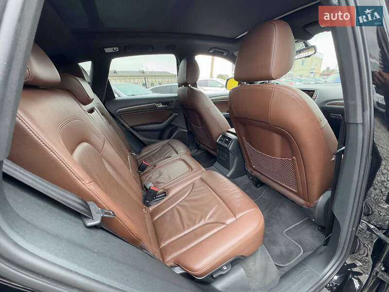 Внедорожник / Кроссовер Audi Q5 2015 в Стрые