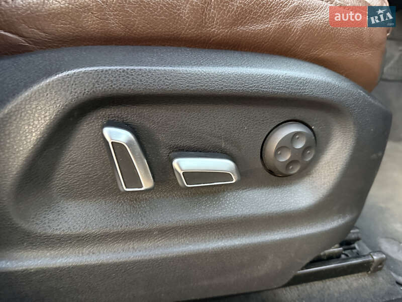 Позашляховик / Кросовер Audi Q5 2014 в Стрию