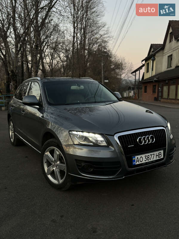 Внедорожник / Кроссовер Audi Q5 2012 в Иршаве