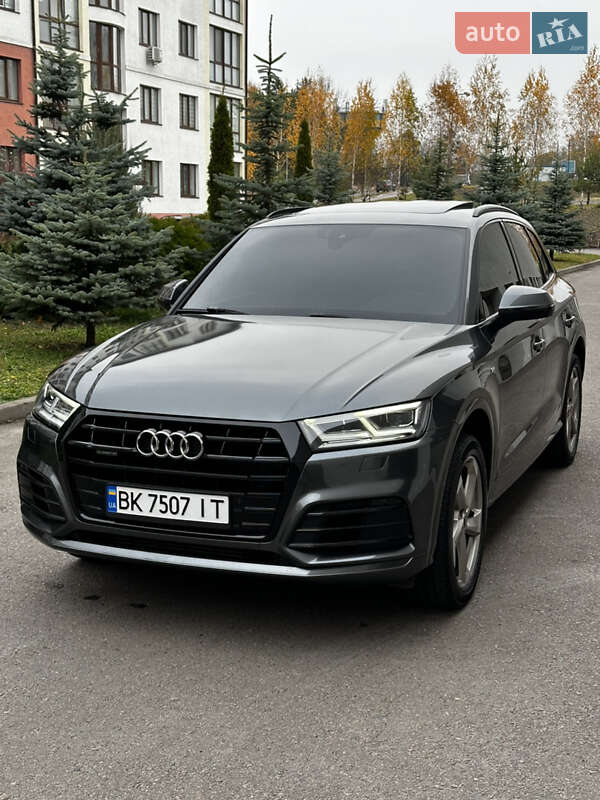 Внедорожник / Кроссовер Audi Q5 2020 в Киеве фото 4 Внедорожник / Кроссовер Audi Q5 2020 в Киеве