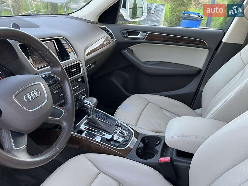 Позашляховик / Кросовер Audi Q5 2015 в Львові фото 42 Позашляховик / Кросовер Audi Q5 2015 в Львові