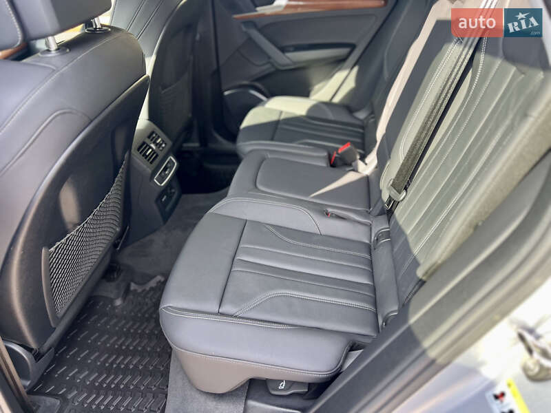 Позашляховик / Кросовер Audi Q5 2024 в Івано-Франківську фото 30 Позашляховик / Кросовер Audi Q5 2024 в Івано-Франківську