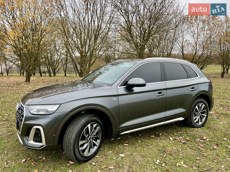 Внедорожник / Кроссовер Audi Q5 2023 в Ивано-Франковске