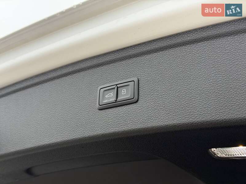 Позашляховик / Кросовер Audi Q5 2018 в Кривому Розі