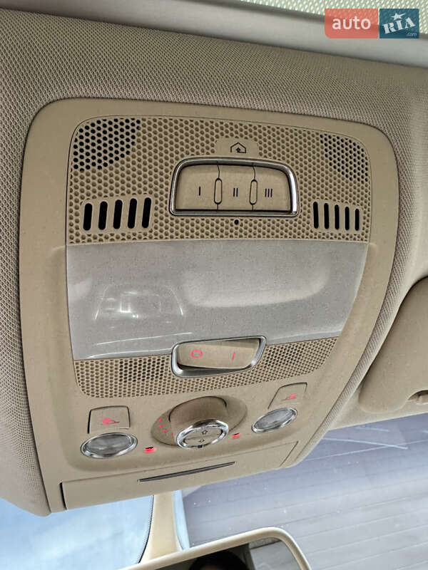 Позашляховик / Кросовер Audi Q5 2013 в Володимирі