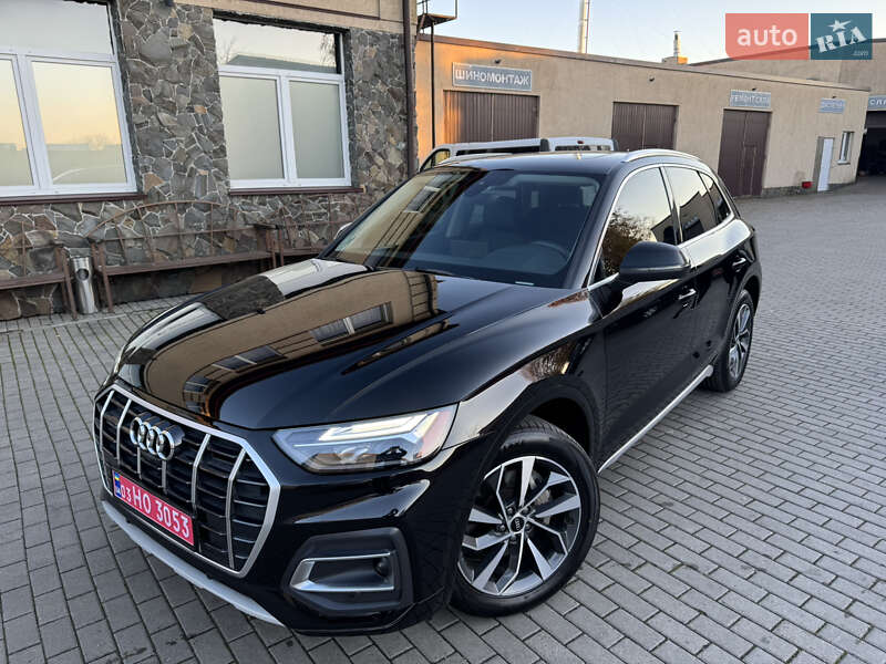 Позашляховик / Кросовер Audi Q5 2021 в Володимирі