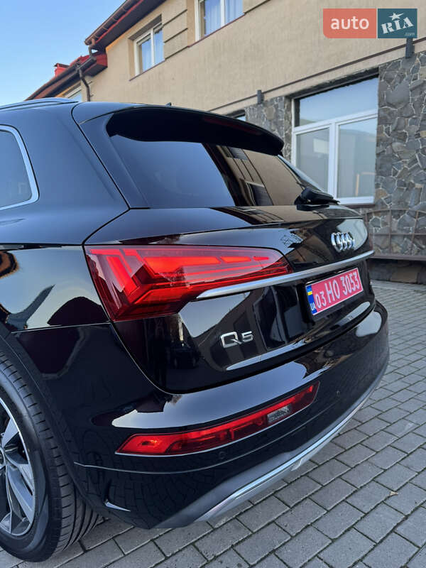 Позашляховик / Кросовер Audi Q5 2021 в Володимирі