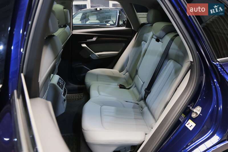 Позашляховик / Кросовер Audi Q5 2024 в Києві