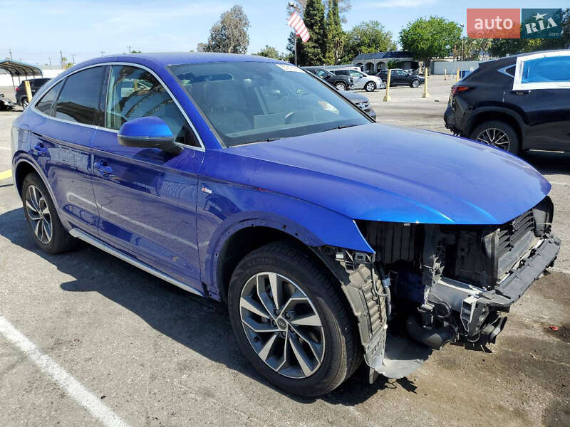 Позашляховик / Кросовер Audi Q5 2021 в Києві фото 5 Позашляховик / Кросовер Audi Q5 2021 в Києві