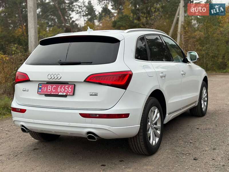 Внедорожник / Кроссовер Audi Q5 2015 в Ровно