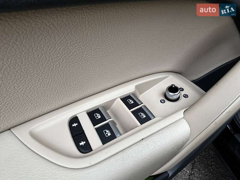 Внедорожник / Кроссовер Audi Q5 2019 в Киеве