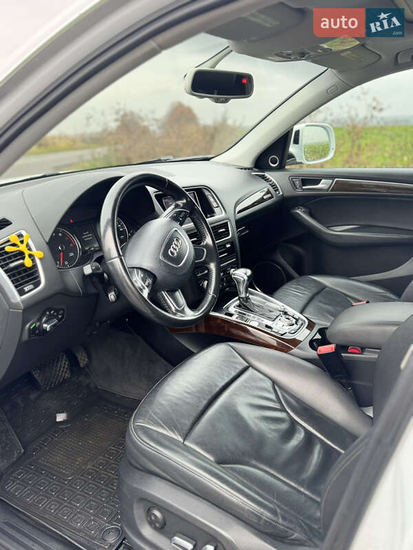Внедорожник / Кроссовер Audi Q5 2015 в Львове