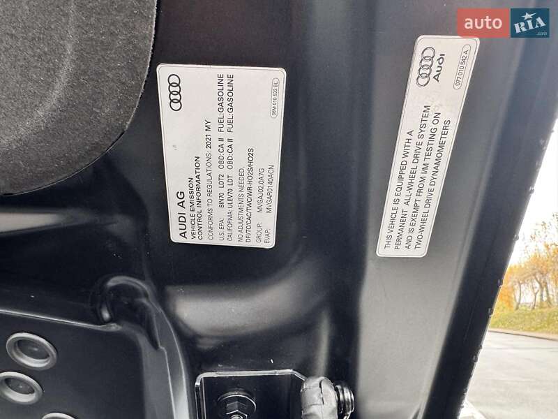 Внедорожник / Кроссовер Audi Q5 2020 в Киеве