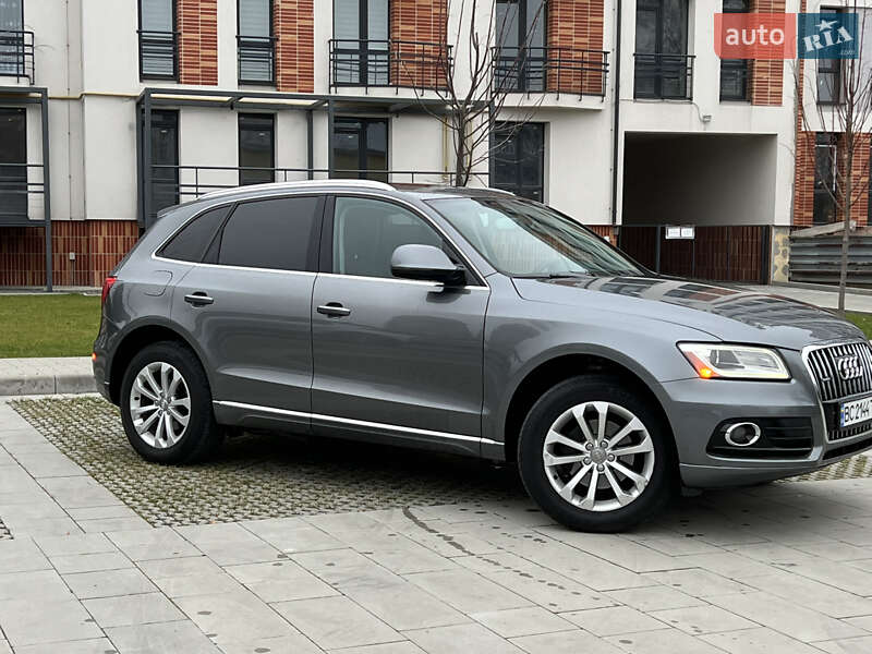 Внедорожник / Кроссовер Audi Q5 2015 в Самборе