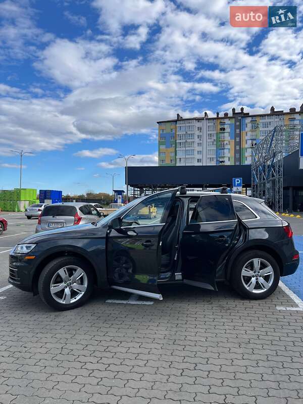 Позашляховик / Кросовер Audi Q5 2019 в Івано-Франківську фото 40 Позашляховик / Кросовер Audi Q5 2019 в Івано-Франківську