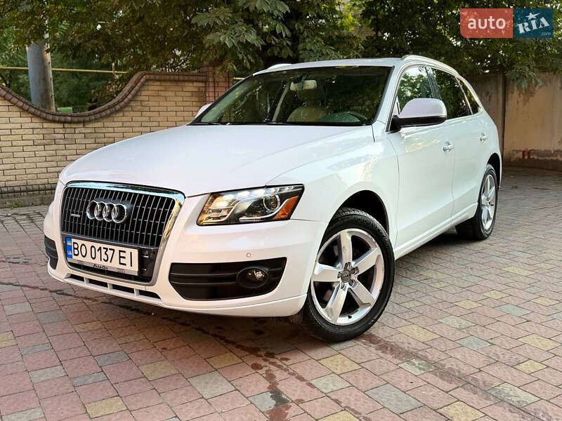 Внедорожник / Кроссовер Audi Q5 2012 в Тернополе