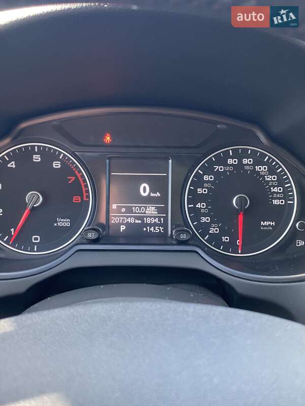 Позашляховик / Кросовер Audi Q5 2015 в Києві