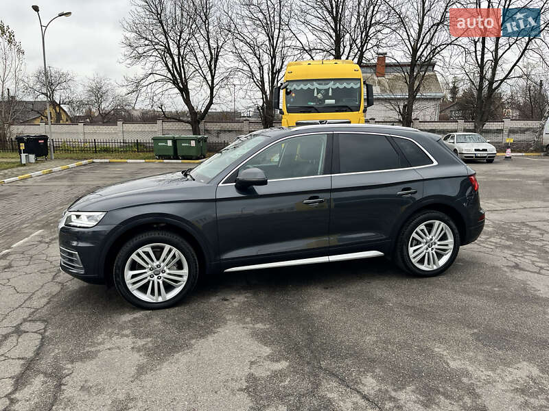 Внедорожник / Кроссовер Audi Q5 2019 в Василькове