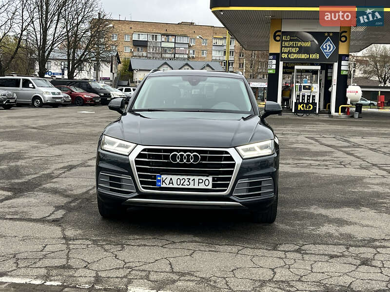 Внедорожник / Кроссовер Audi Q5 2019 в Василькове